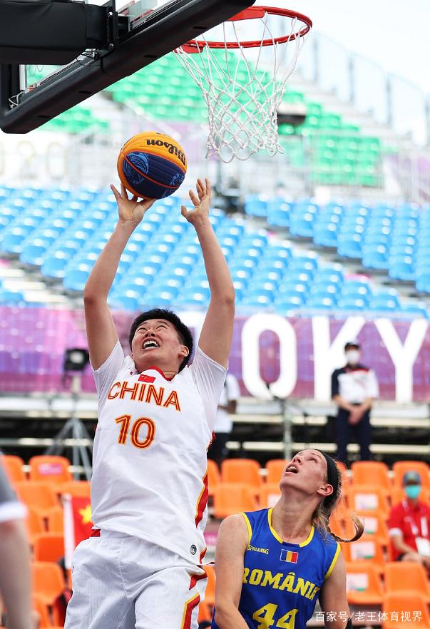 美国女篮实力横扫对手，夺得国际杯冠军